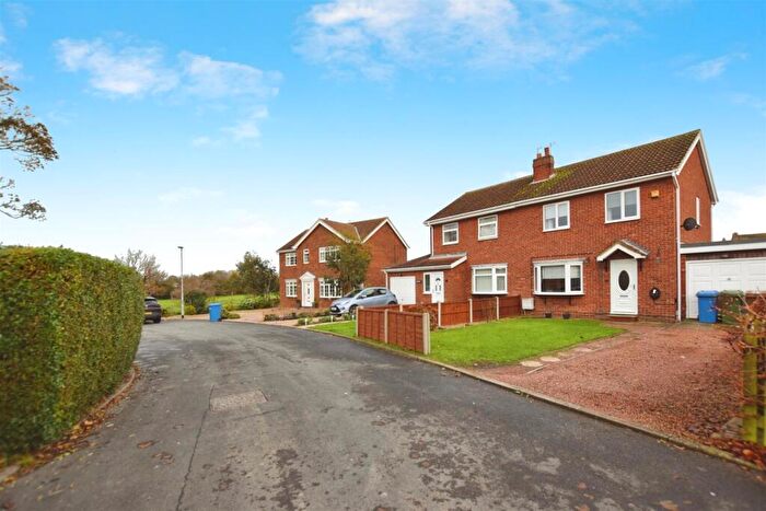 3 Bedroom Semi-Detached House For Sale In Woolam Hill, Burstwick, Hull, HU12