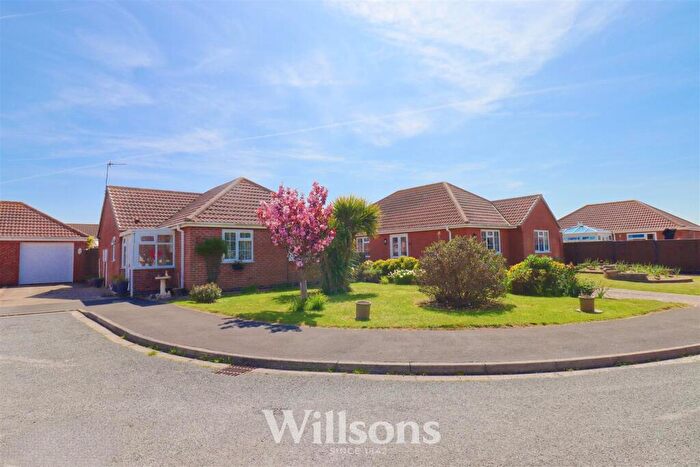 2 Bedroom Detached Bungalow For Sale In Sanders Close, Sandilands, Mablethorpe, LN12