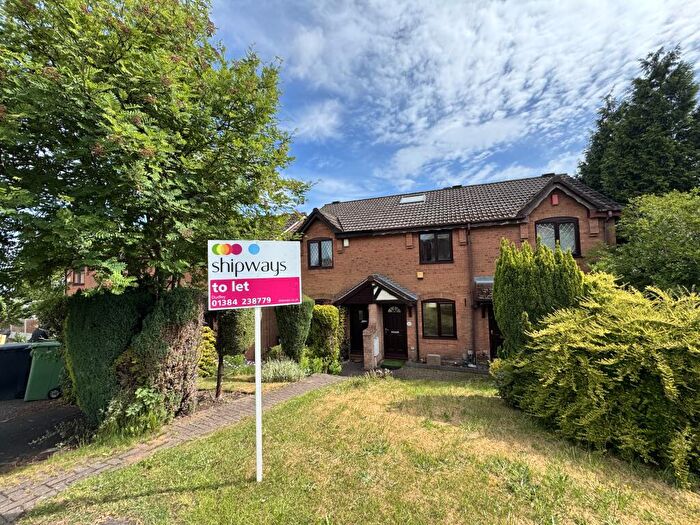 2 Bedroom House To Rent In Lambert Fold, Dudley, DY2