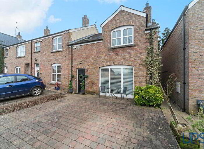 3 Bedroom End Of Terrace House For Sale In Millers Lane, Glenavy, BT29