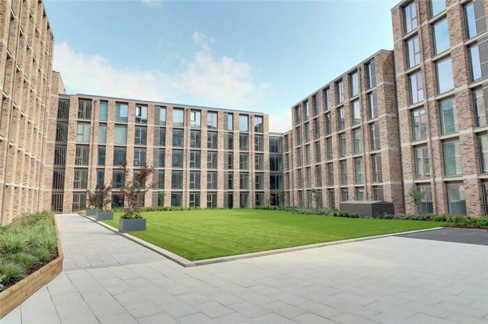 2 Bedroom Apartment To Rent In Burlington Square, Boundary Lane, Manchester, M15