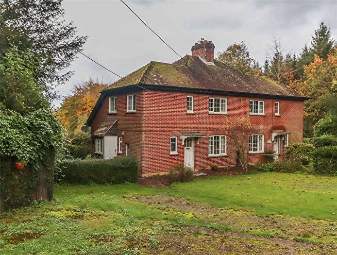 3 Bedroom Semi-Detached House For Sale In Coley Lane, Chilbolton, Hampshire, SO20