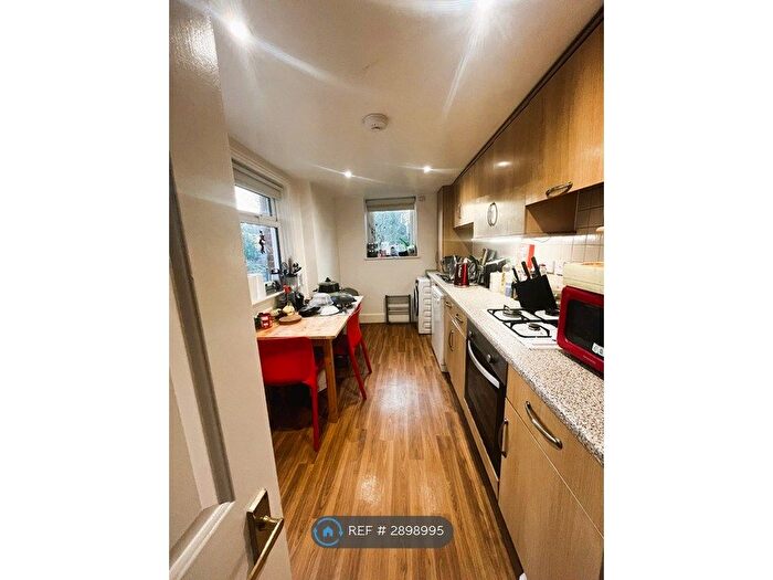 4 Bedroom Terraced House To Rent In Bar End Road, Winchester, SO23