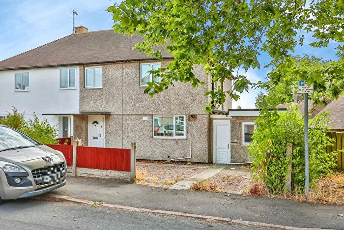 3 Bedroom Semi Detached House For Sale In Wilden Crescent, Clifton, Nottingham, NG11