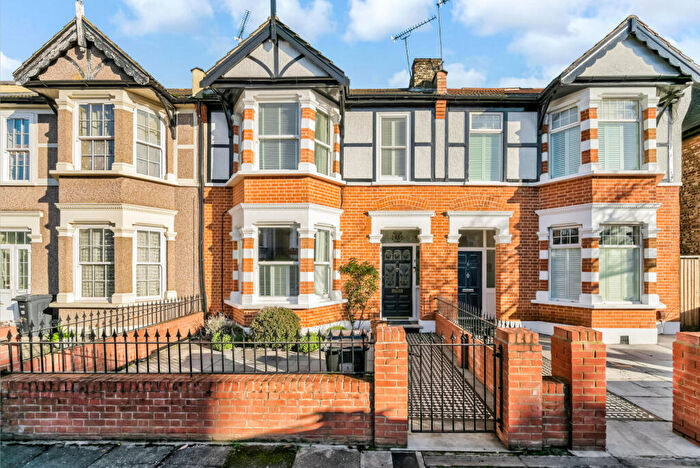 3 Bedroom House To Rent In Clavering Road, Aldersbrook, E12