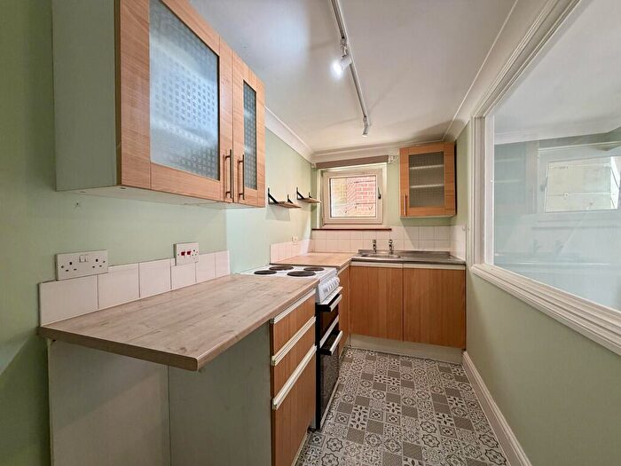 1 Bedroom Apartment To Rent In Unthank Road, Norwich, NR2