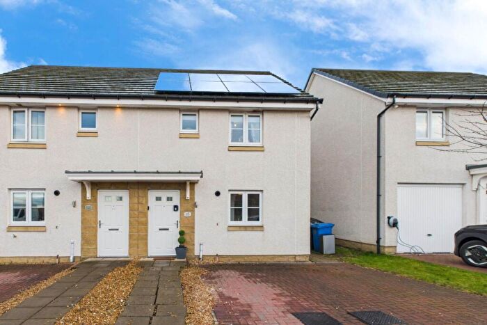 3 Bedroom Semi Detached House For Sale In Clover Crescent, Cambuslang, G72