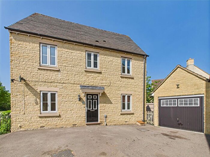 3 Bedroom Semi Detached House To Rent In Stocks Green, Carterton, OX18