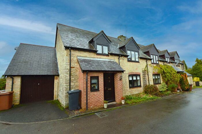 3 Bedroom Semi-Detached House To Rent In Manor Court, Grendon, NN7