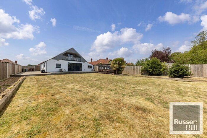 4 Bedroom Detached House For Sale In Russell Avenue, Sprowston, NR7