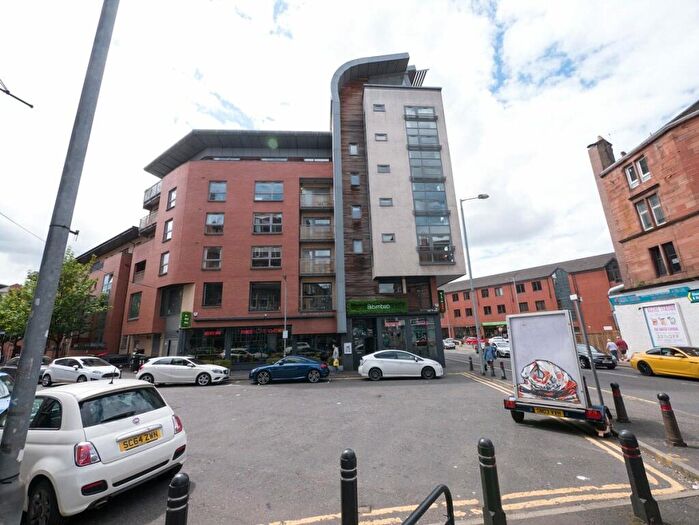 3 Bedroom Flat To Rent In Coopers Well Street, Glasgow, Glasgow City, G11