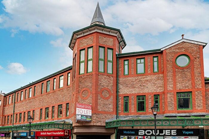 Apartment For Sale In Deluxe Studio - Alexandra House - Stockport, SK1