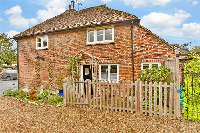 2 Bedroom End Of Terrace House For Sale In Church Street, Shoreham, Sevenoaks, Kent, TN14