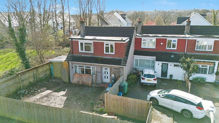 3 Bedroom Semi Detached House For Sale In Clos Caewal, Tongwynlais, CF15