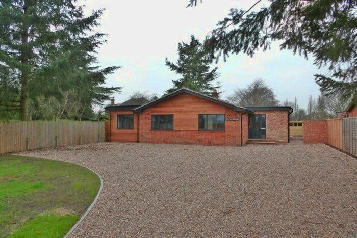 4 Bedroom Detached Bungalow To Rent In Conery Lane, Whatton, Nottingham, NG13