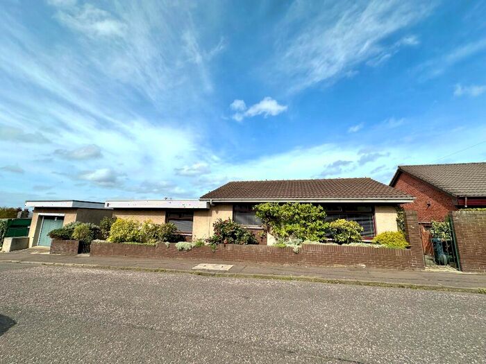 2 Bedroom Bungalow To Rent In Seaview Crescent, EH15