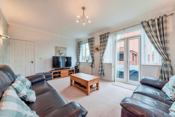 5 Bedroom Detached House For Sale In Riverview, Long Bennington, Newark, NG23