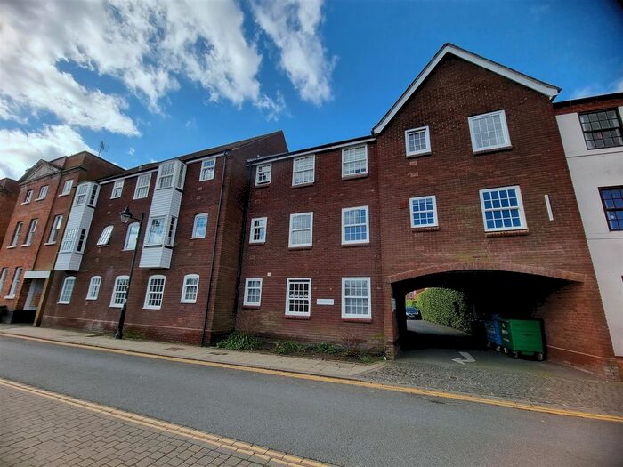 1 Bedroom Flat To Rent In Severn Side South, Bewdley, DY12