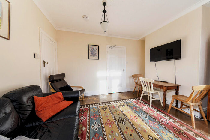 3 Bedroom Apartment To Rent In Cavendish Road, Jesmond, Newcastle Upon Tyne, Tyne And Wear, NE2
