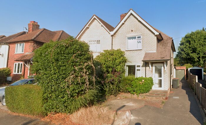 5 Bedroom Semi-Detached House To Rent In Raymond Crescent, Guildford, Surrey, GU2