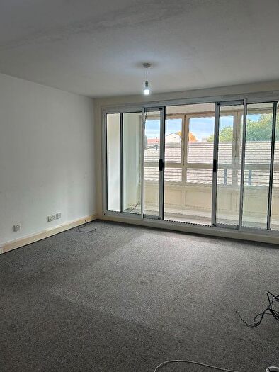 2 Bedroom Flat To Rent In Flat, Hastings House, Mulgrave Road, London, SE18