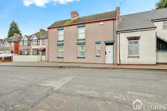 3 Bedroom End Of Terrace House For Sale In Windmill Road, Coventry, CV6