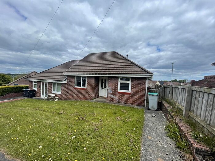 2 Bedroom Bungalow For Sale In Hillside Gardens, Stanley, DH9