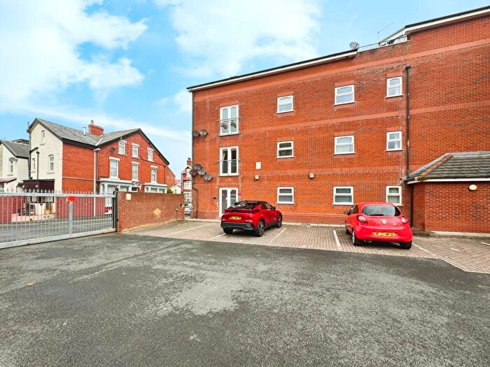 2 Bedroom Apartment For Sale In Osborne Road, Blackpool, Lancashire, FY4