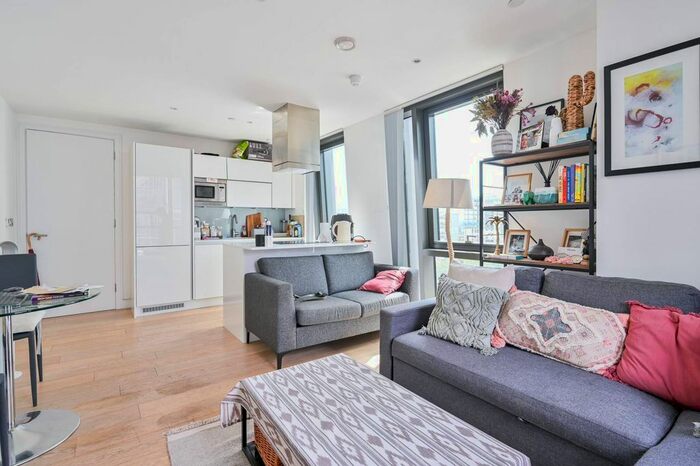 1 Bedroom Flat To Rent In Black Prince Road, Albert Embankment, SE1