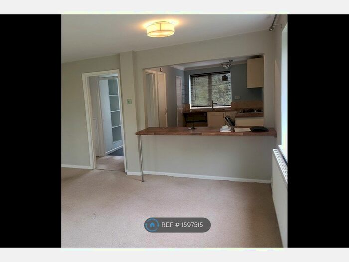 2 Bedroom Flat To Rent In Shepherd's Row, Andover, SP10