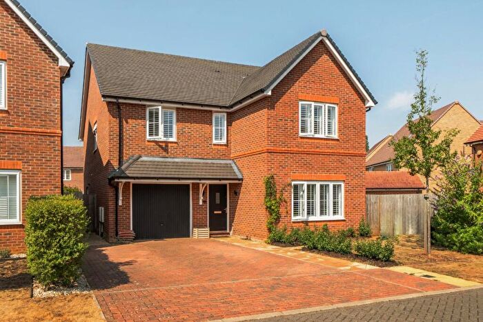 5 Bedroom Detached House For Sale In Berridge Fields, Potton, SG19