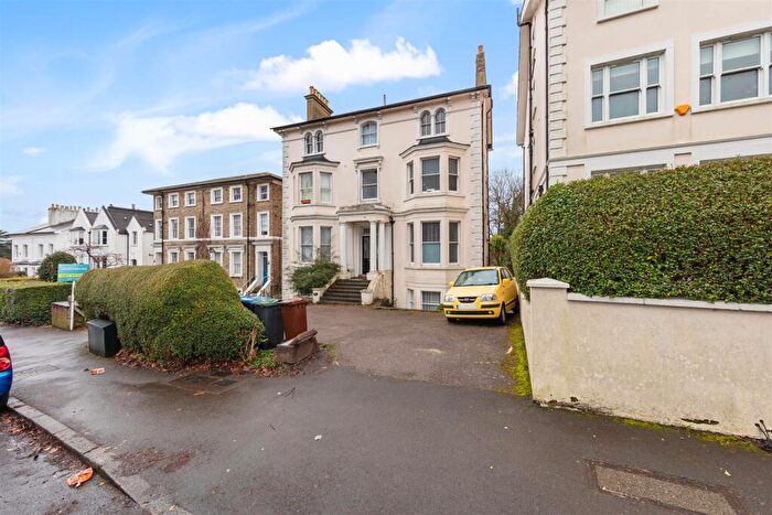 1 Bedroom Flat To Rent In Belvedere Road, London, SE19