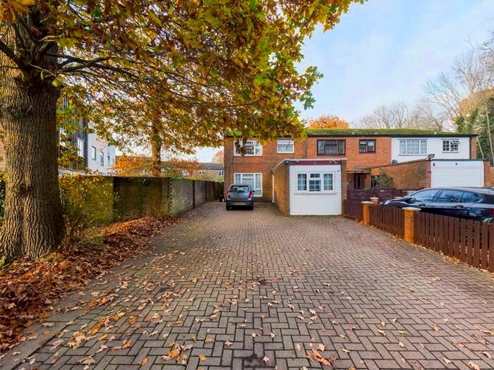 4 Bedroom End Terrace House For Sale In Ramsay Court, Webb Close