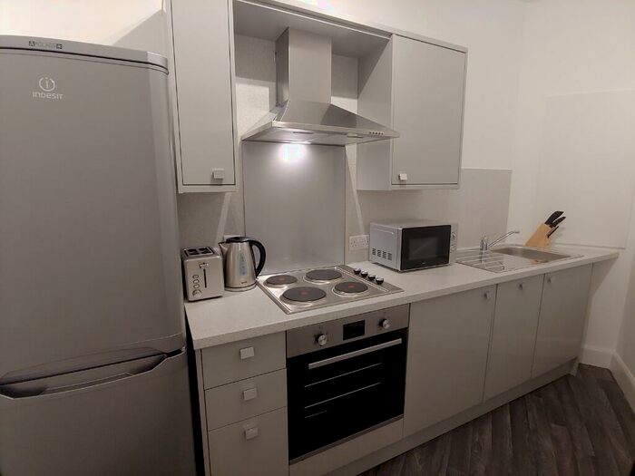 2 Bedroom Flat To Rent In Appin Terrace, Slateford, Edinburgh, EH14