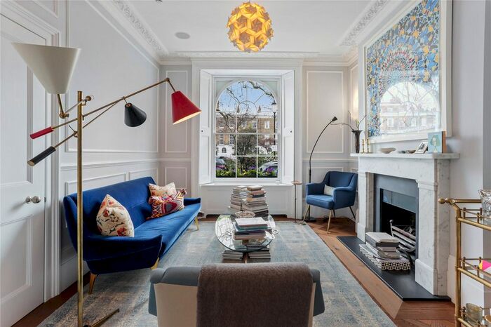 3 Bedroom Terraced House To Rent In Paultons Square, Chelsea, London, SW3