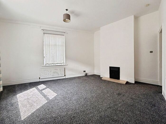 2 Bedroom Flat For Sale In Collingwood Street, South Shields, NE33