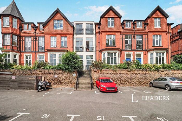 1 Bedroom Apartment To Rent In Foxhall Road, NG7