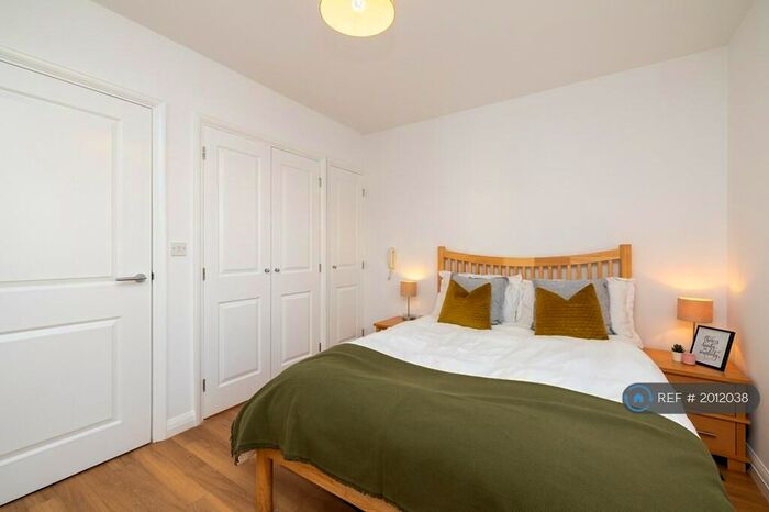 1 Bedroom Flat To Rent In Saints House, Solihull, B91