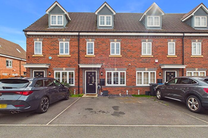 3 Bedroom Terraced House For Sale In Lakenheath Crescent, Great Sankey, WA5