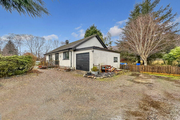 2 Bedroom Detached Bungalow For Sale In Croftedge, North Ballachulish, Onich, Fort William, PH33
