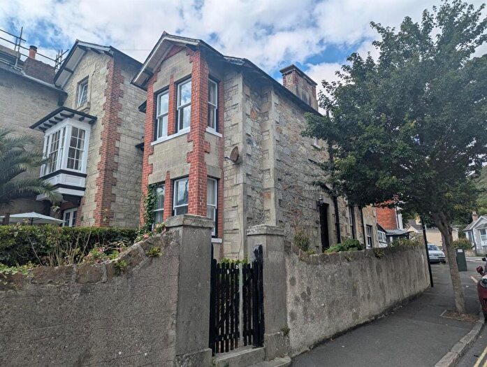 2 Bedroom End Of Terrace House For Sale In Madeira Road, Ventnor, PO38