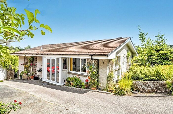 3 Bedroom Detached Bungalow For Sale In Chapel Street, Gunnislake, Cornwall, PL18