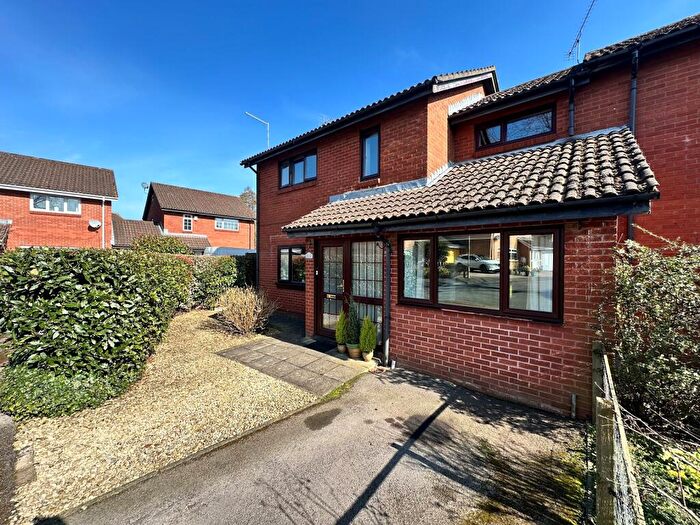 4 Bedroom Semi-Detached House For Sale In Cowleaze, Magor, Caldicot, Mon., NP26