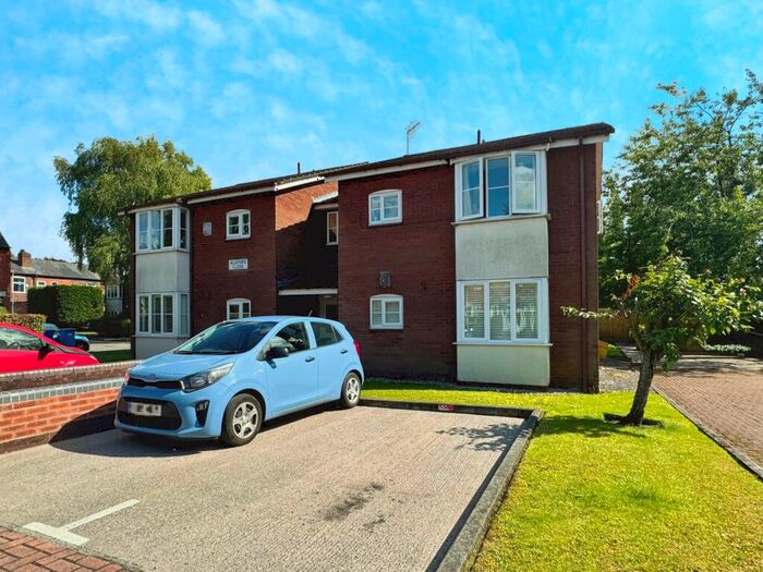 1 Bedroom Flat To Rent In Aldford Close, Didsbury, Manchester, M20