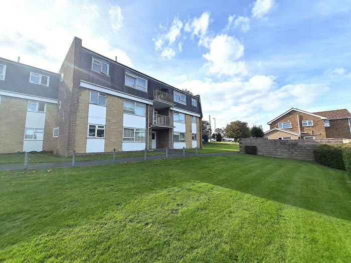 2 Bedroom Apartment For Sale In Manton Road, Hamworthy, Poole, BH15