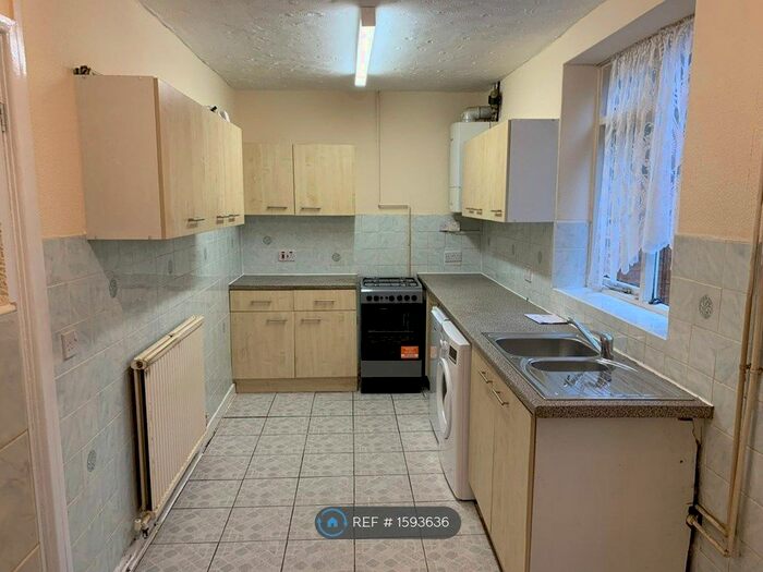 3 Bedroom Terraced House To Rent In Wordsworth Road, Swinton, Manchester, M27