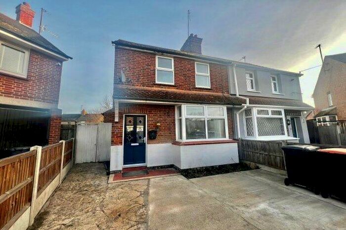 2 Bedroom Semi-Detached House To Rent In Honey Hill Gardens, Bedford, MK40