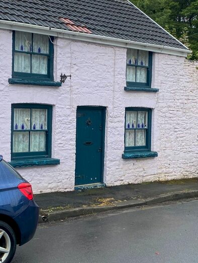 1 Bedroom Cottage To Rent In High Street, Pont Nedd Fechan, Neath, SA11