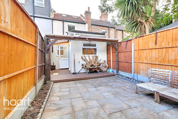 2 Bedroom Terraced House For Sale In Goldsmith Road, Walthamstow, E17