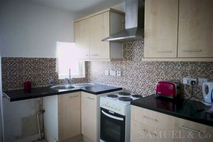 1 Bedroom Flat To Rent In Poplar Avenue, Edgbaston, B17